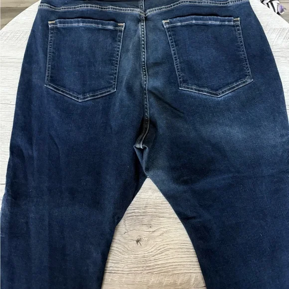 Lane Bryant Dark Wash Skinny Jeans 26W Stretch Denim - Picture 4 of 11